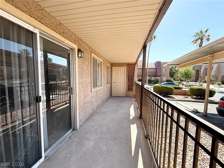 4431 Alexis Dr #423 — Photo 28