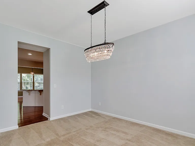 2913 Cherrybark Ct — Photo 4