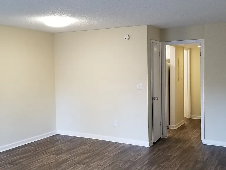 Clarkston Townhomes — Photo 11
