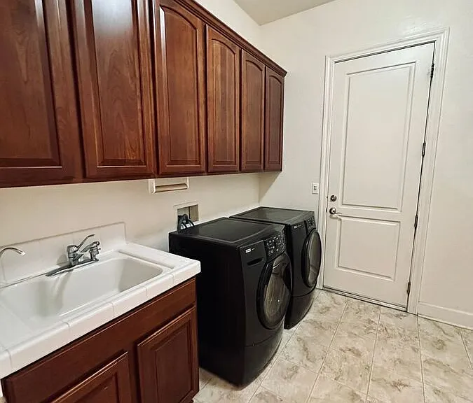 9160 Mount Pleasant Dr — Photo 32