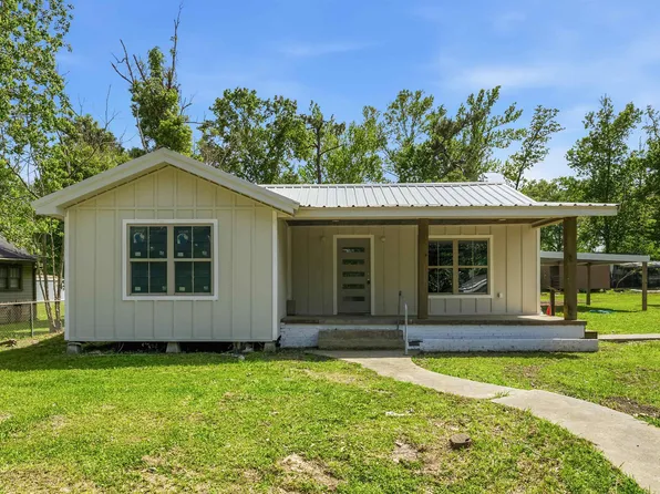 115 Gill St, Dequincy, LA 70633