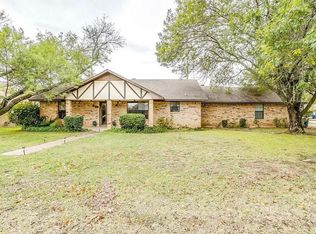 500 S Pedigo St, Pilot Point, TX 76258