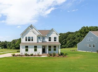 271 Redland Rd, Advance, NC 27006