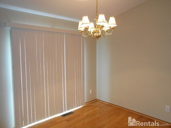 2nd image of 133 Salinger Dr