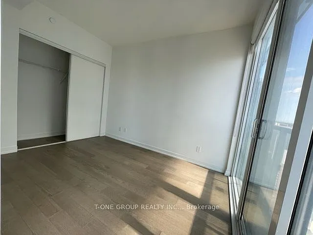 28 Wellesley St E #2905 — Photo 6