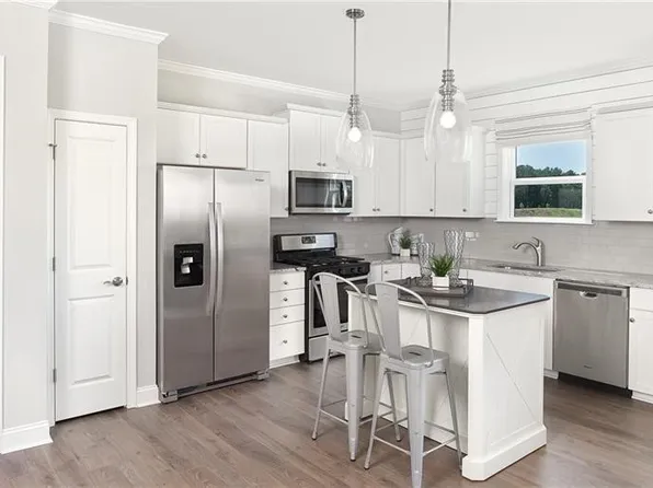 472 Monterey Loop, Richmond Hill, GA 31324