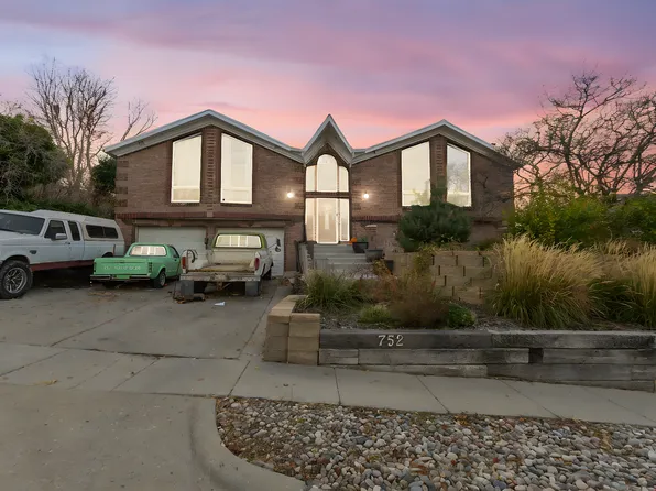 752 Raygene Way, North Salt Lake, UT 84054