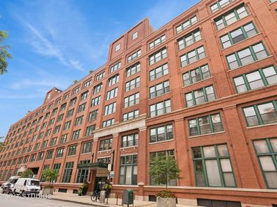 411 W Ontario St APT 221, Chicago, IL, 60654