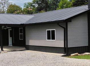 435 McGuire Ave, Beattyville, KY 41311