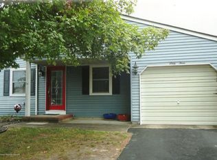 63 Redhook Bay Dr, Toms River, NJ 08757