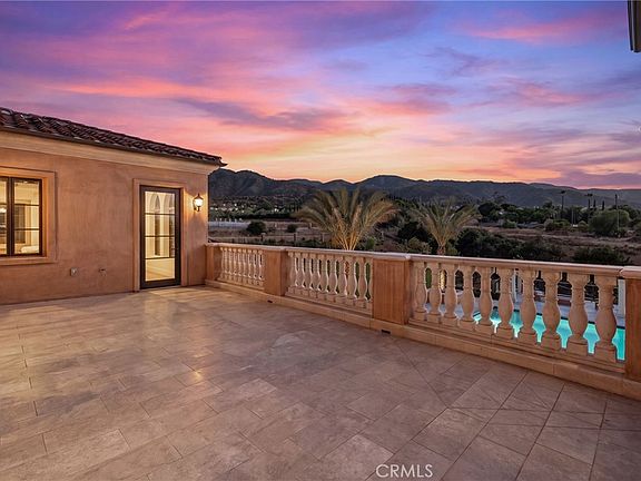4th image of 1243 Via Venezia Cir