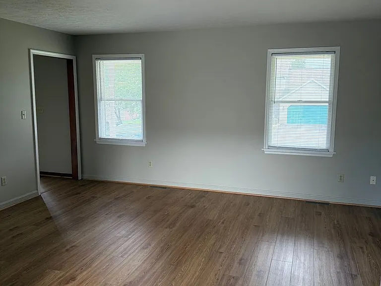 1560 Buttercup Dr — Photo 11