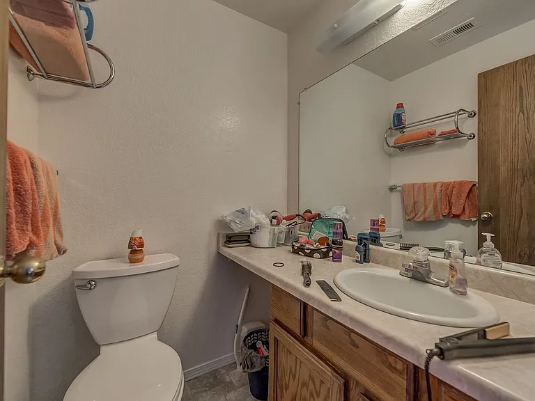 718 W 1720 N #324 — Photo 13