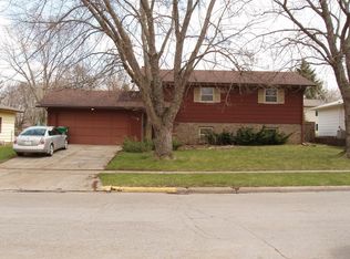 1110 Arizona Ave, Ames, IA 50014