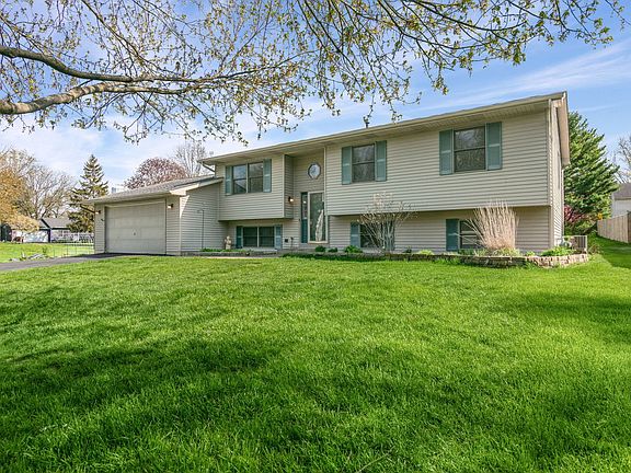 2nd image of 3505 W Beach Dr