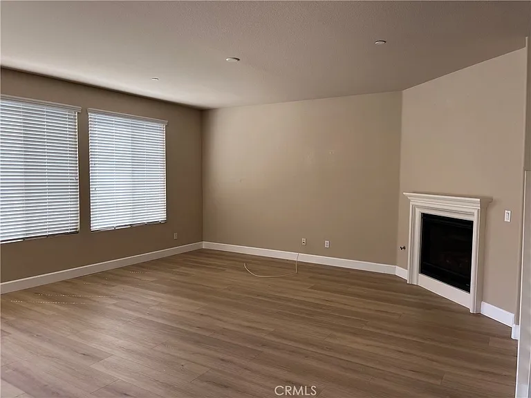 5749 Brianhead Dr — Photo 5