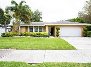 8990 Merrimoor Blvd, Seminole, FL 33777