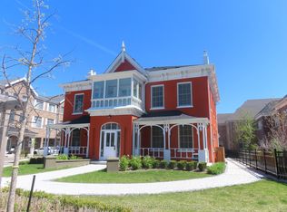 1982 Barber House Ln, Mississauga, ON L5M 2G9