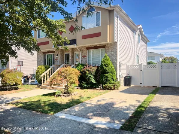 543 Eltingville Blvd, Staten Island, NY 10312