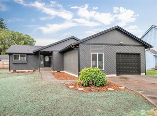 2421 Hickory Avenue, Longview, WA 98632