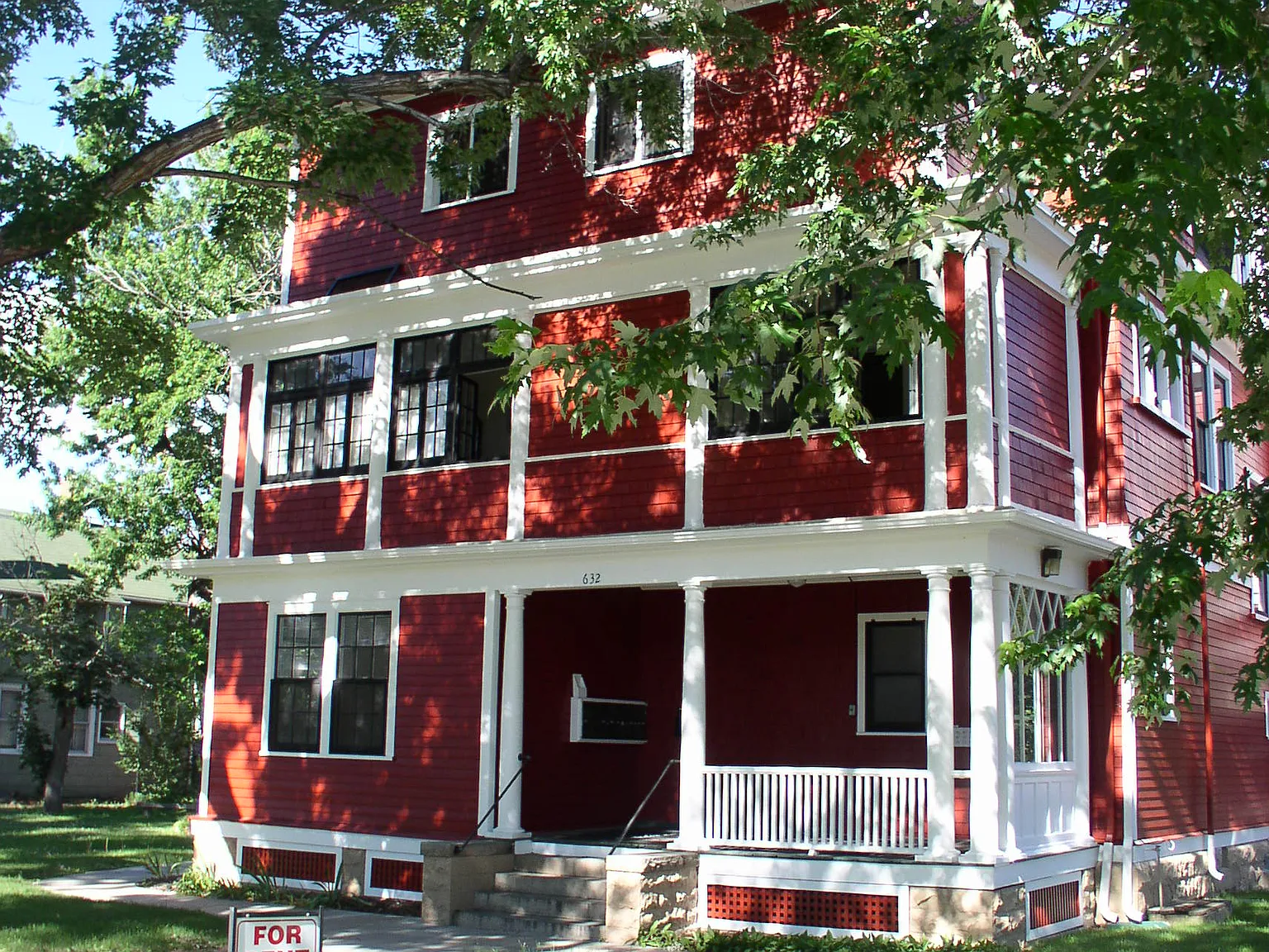 1 bed, 400 sqft, $950 — Photo 2