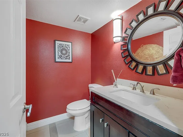 3225 Mountain Spring Rd — Photo 17