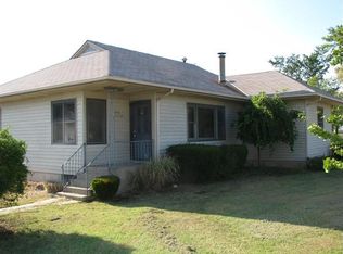 107 N 5th St, New Strawn, KS 66839