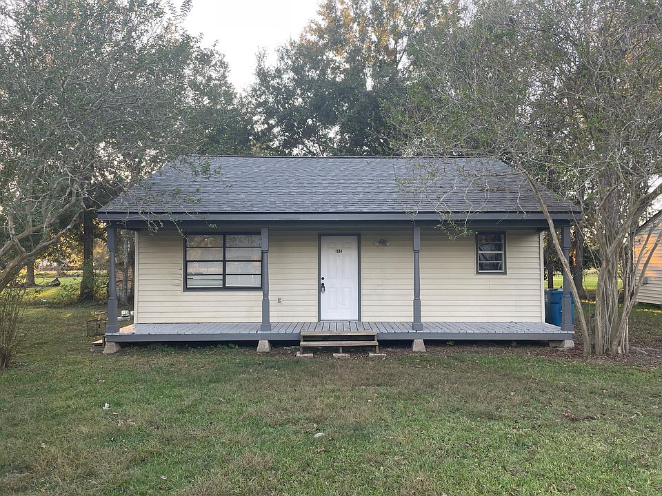 1304 Young St, Broussard, LA 70518 Zillow