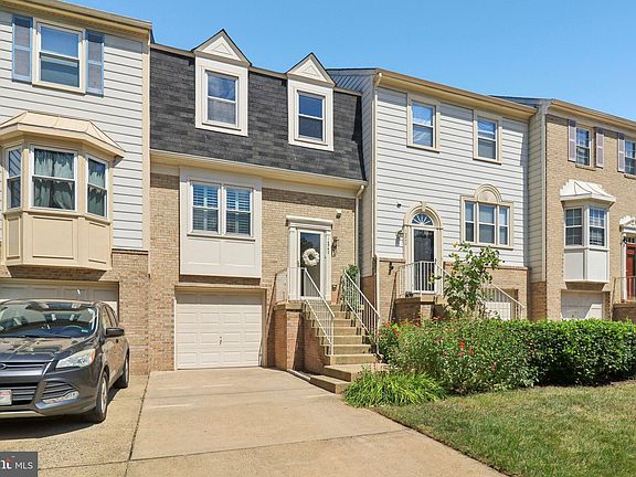 2nd image of 14542 Eddy Ct