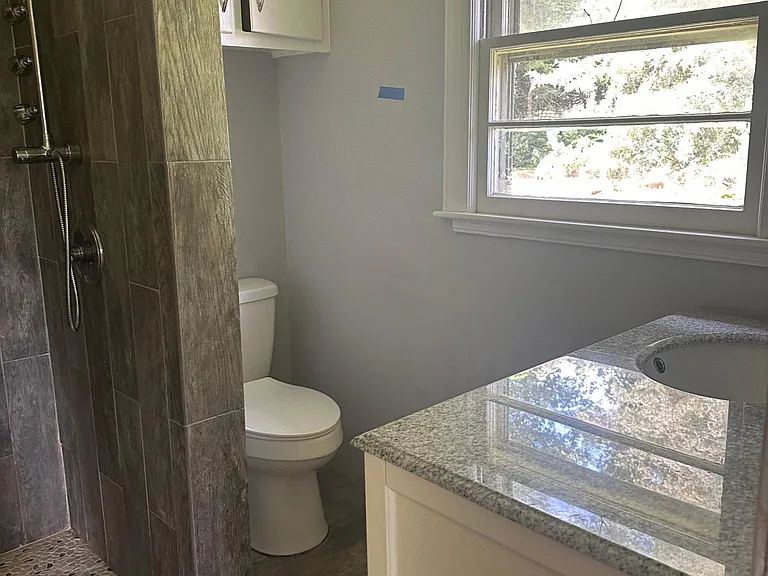 1629 Chippendale Rd — Photo 4