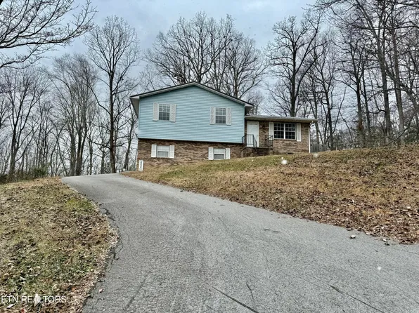 450 Forest Hills Dr, New Tazewell, TN 37825