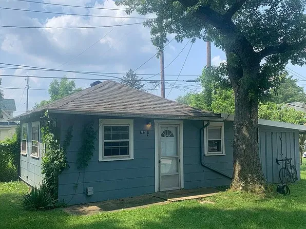 712 1/2 E Cottage Grove Ave, Bloomington, IN 47408