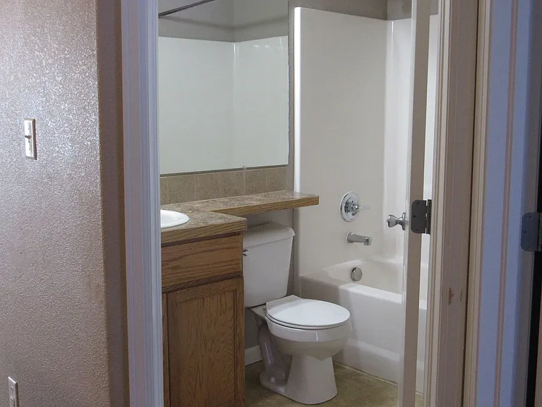 3850 Sweetbrier St — Photo 18