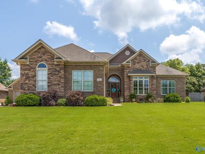 111 Cherry Ridge Dr, New Market, AL, 35761