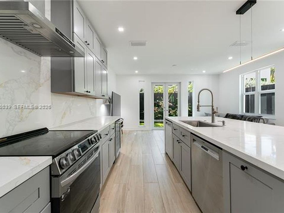 1st image of 3125 Paola Dr #Townhouse 15