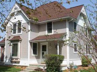 325 Snow Ave, Chadwick, IL 61014
