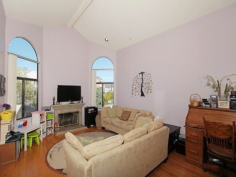 2nd image of 1541 S Bedford St APT 304