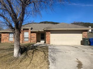 2319 Whitney Dr, Copperas Cove, TX 76522