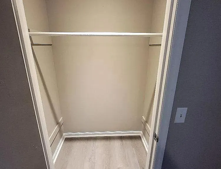 Unit Photo