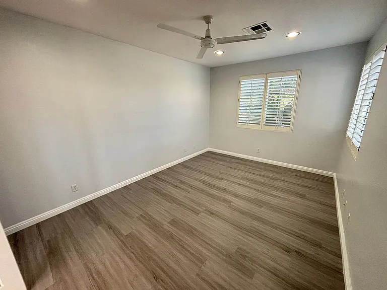 8207 Vista Colorado St — Photo 8