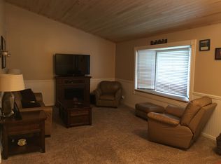 6033 Lafayette Dr, Weldon Spring, MO 63304