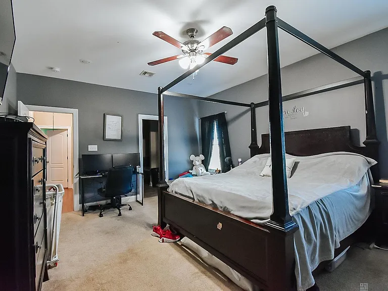 121 Therease Dr — Photo 4