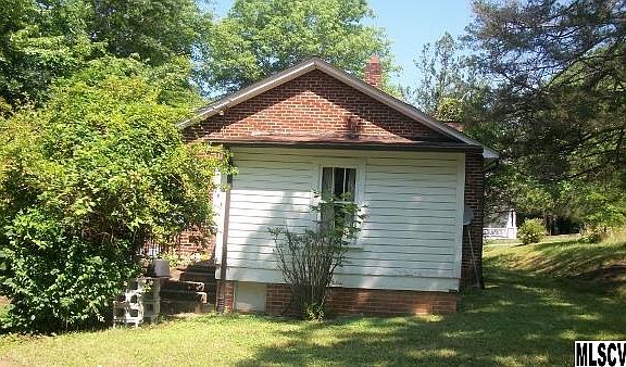 2nd image of 108 Palmer St