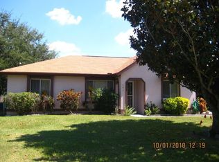 483 Floral Dr, Kissimmee, FL 34743