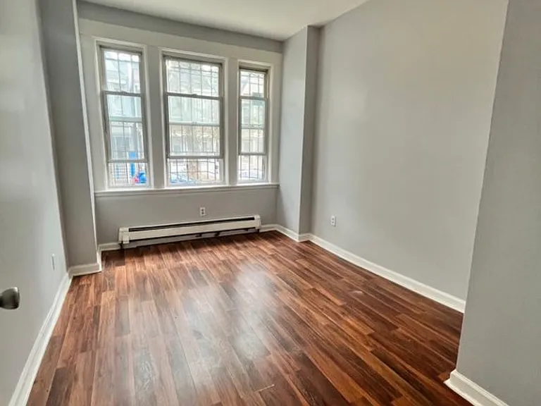 117 Grant Ave #A — Photo 1