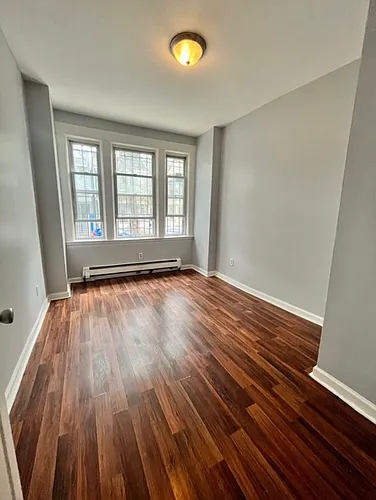 117 Grant Ave #A Photo 1