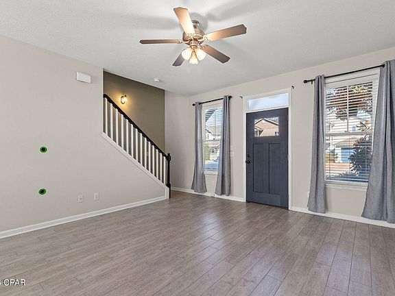 5th image of 3720 Tiki Dr