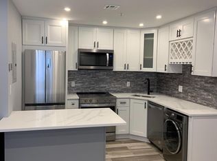 527 S 20th St #1, Philadelphia, PA 19146