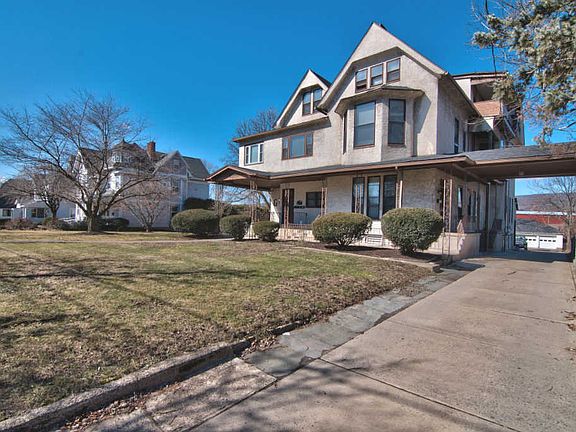2nd image of 1543-1545-1549 Sanderson Ave
