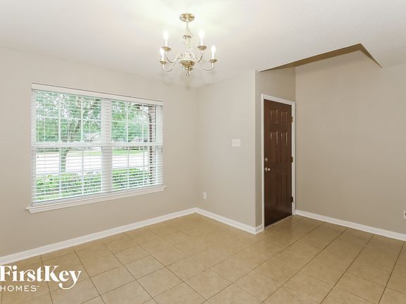 5th image of 4750 Chisholm Hollow Ct